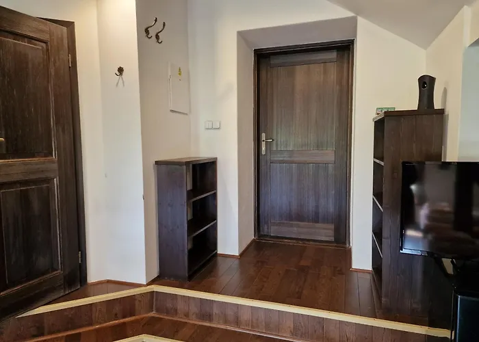 Vlci Jamy 3*
